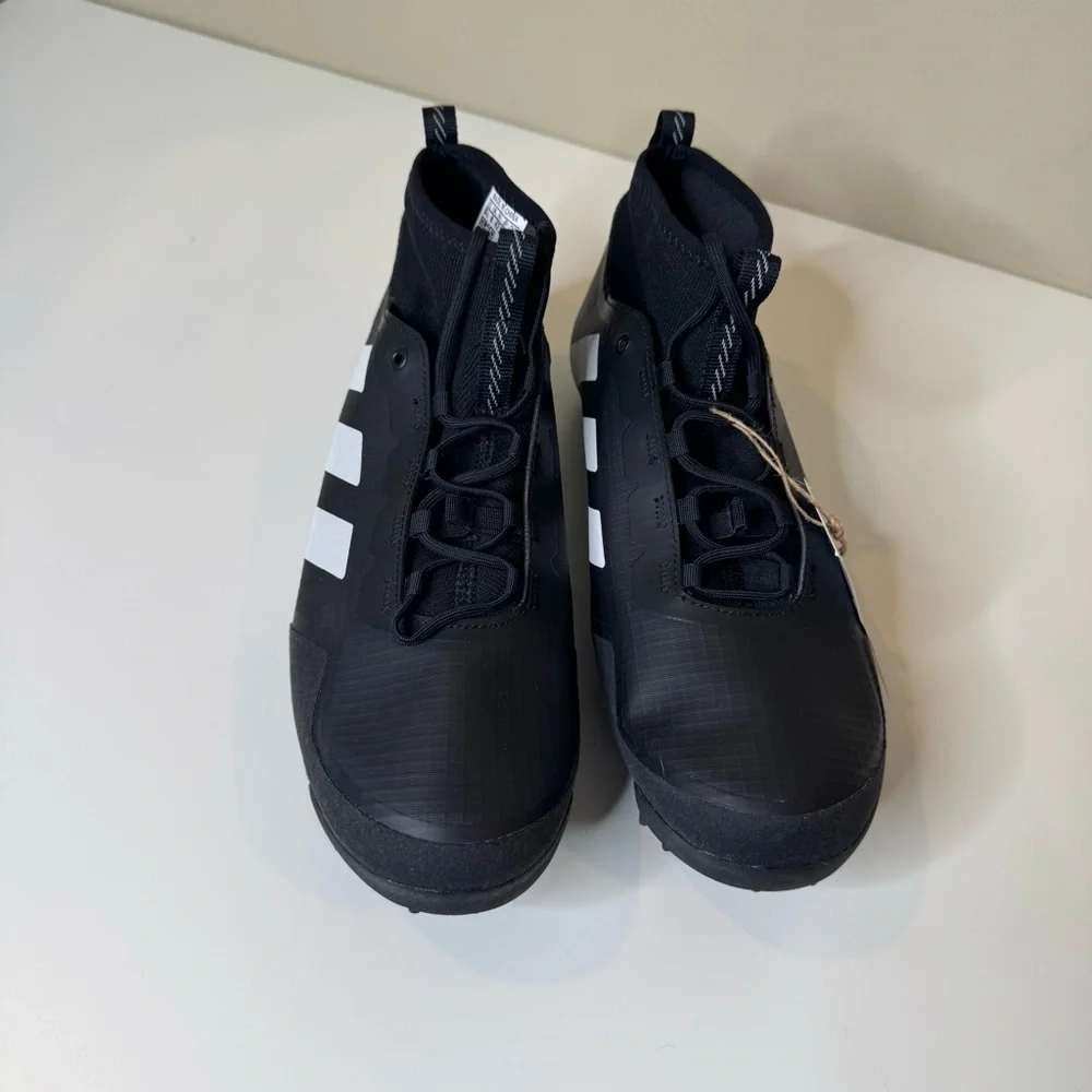 Adidas The Gravel Cycling Shoes Core Black/White size men’s 7 women’s 8